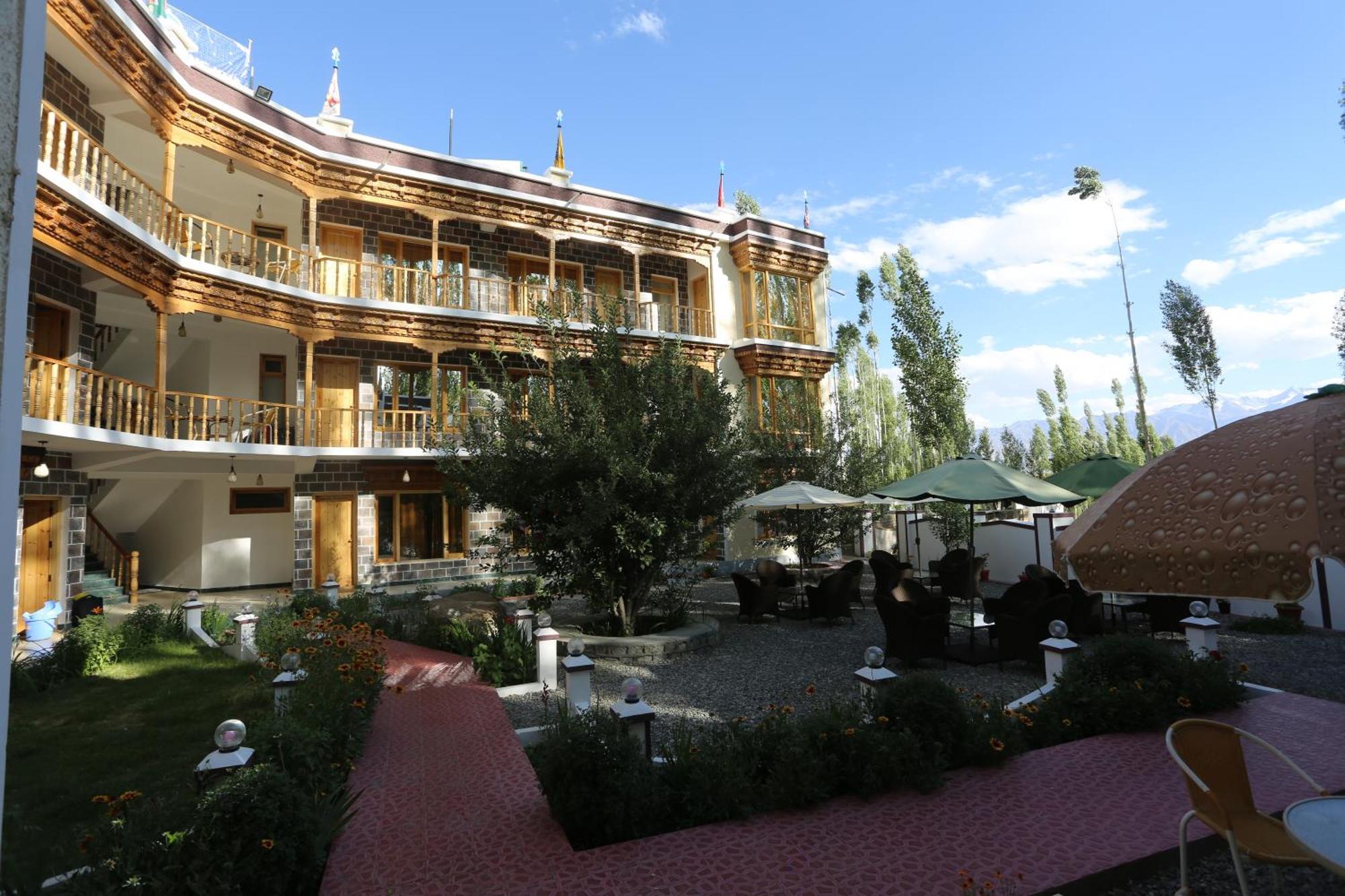 Hotel Lhalingkha Leh Exterior foto