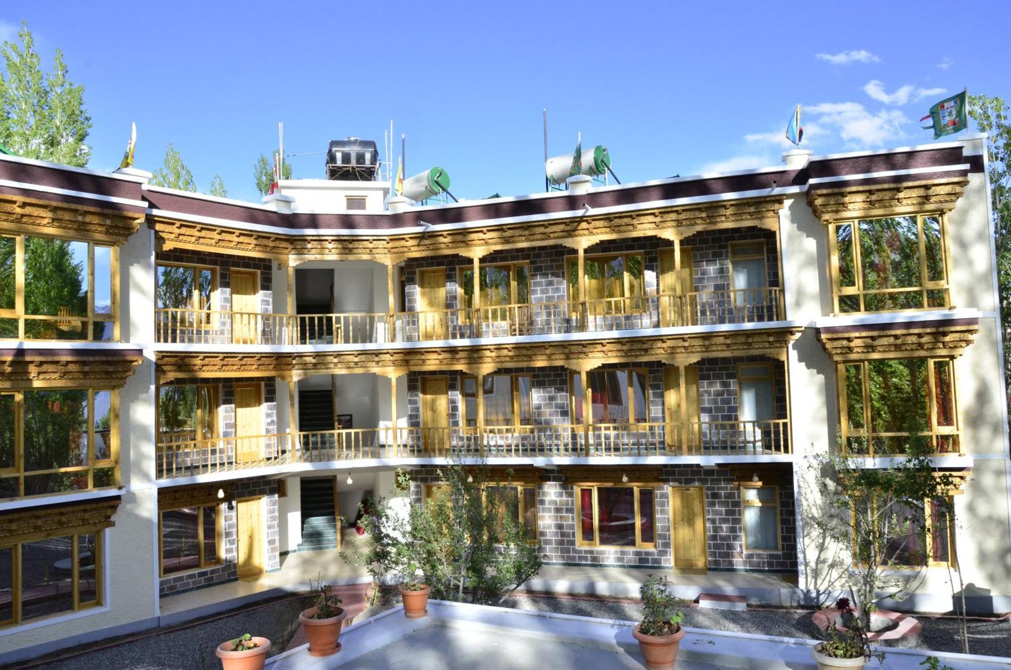 Hotel Lhalingkha Leh Exterior foto